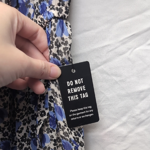 NWT Express Cottage Core Floral Blue and White Women's Dress - Picture 8 of 9